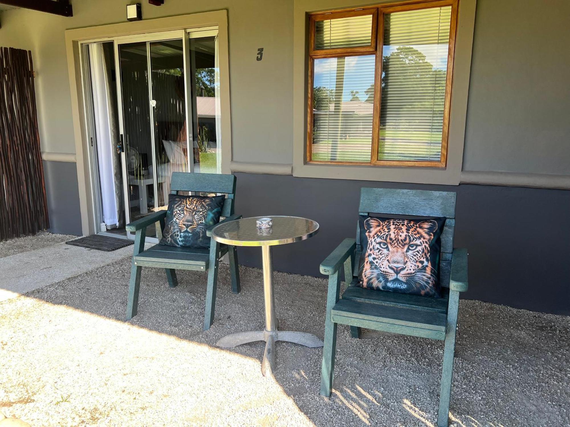 Tenikwa Family Suites Plettenberg Bay Ruang foto
