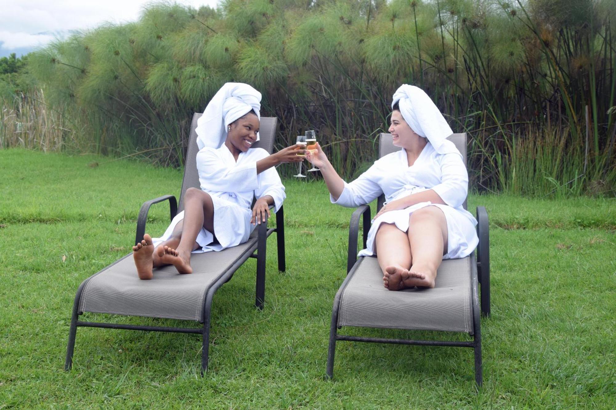 Tenikwa Family Suites Plettenberg Bay Bagian luar foto